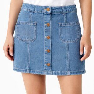 FOREVER 21 Denim Mini Skirt - Small
